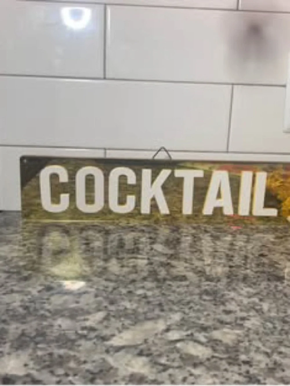 Ashland Party Signs “Cocktails” Gold and White Decor